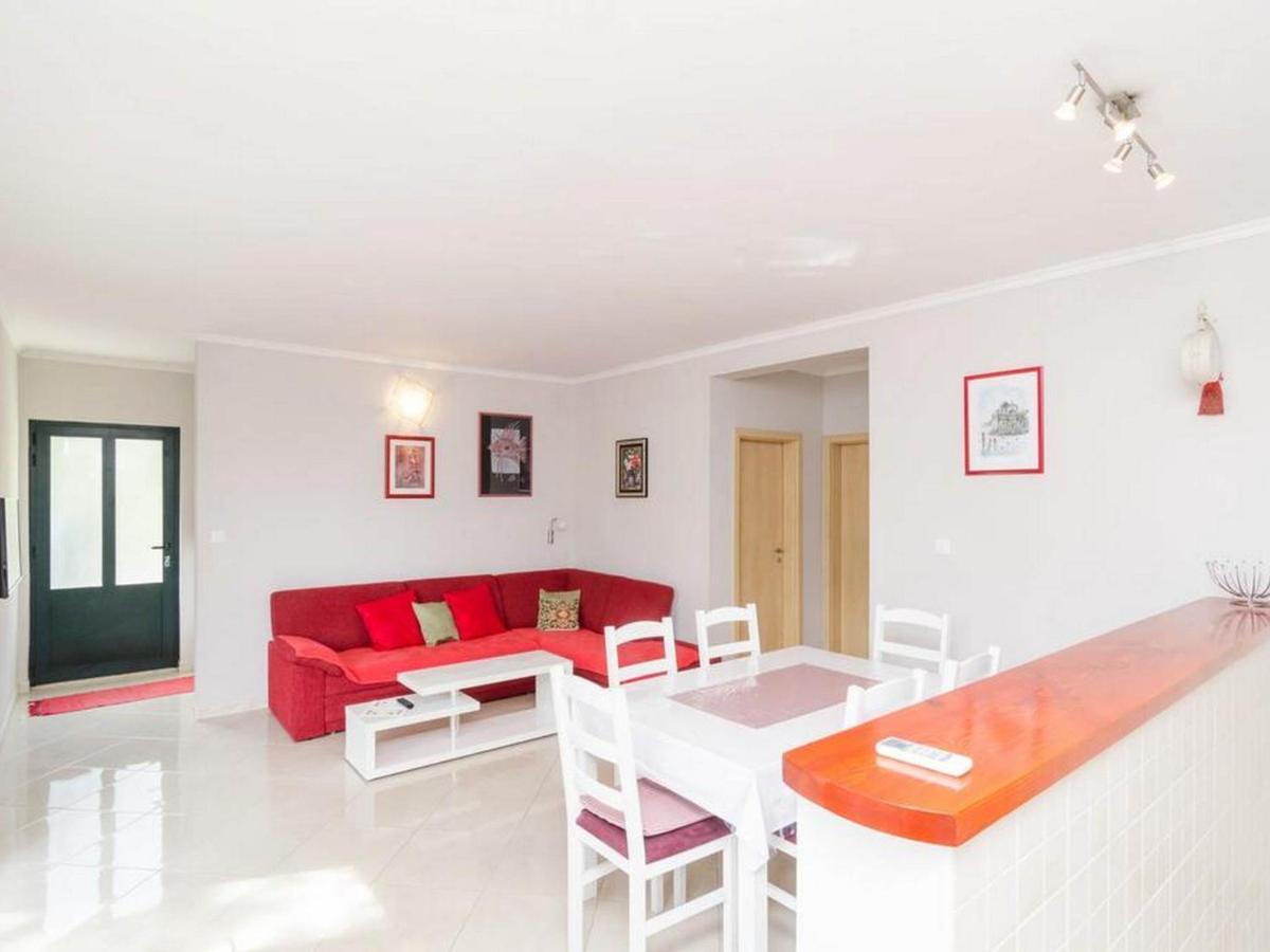 Apartments Matusko 사플루나라 객실 사진
