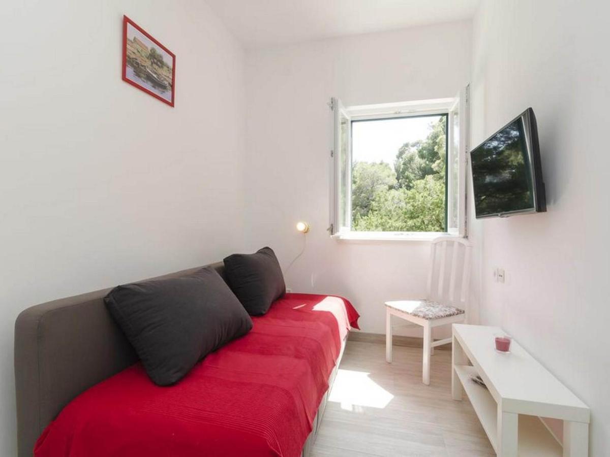 Apartments Matusko 사플루나라 객실 사진
